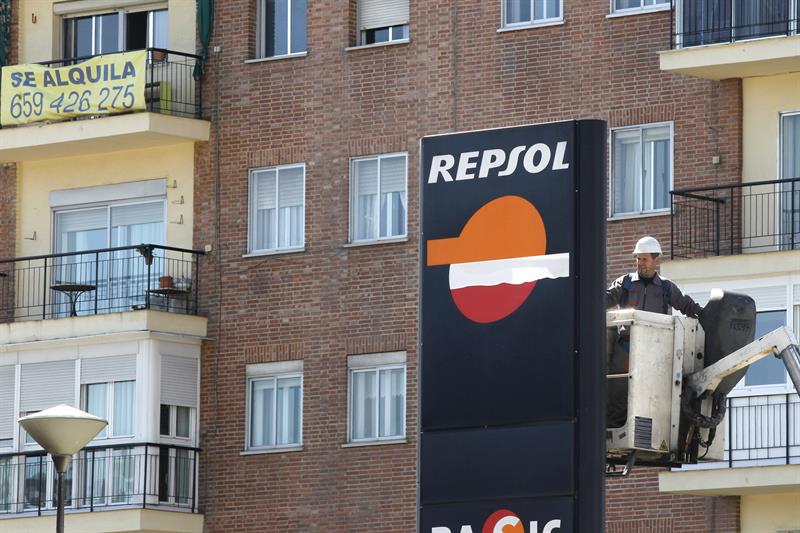  La CGUE afferma che i contratti che impongono la fornitura di Repsol possono essere annullati