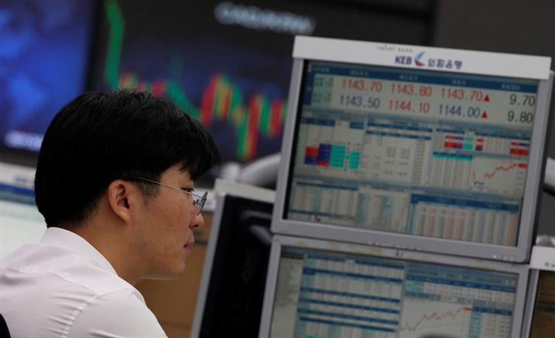 La Borsa di Seoul sale dello 0,16% in apertura a 2,522,42 punti