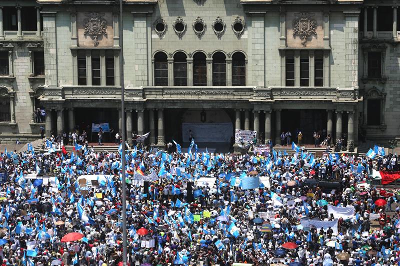  I settori civili chiederanno con protesta le dimissioni del presidente del Guatemala