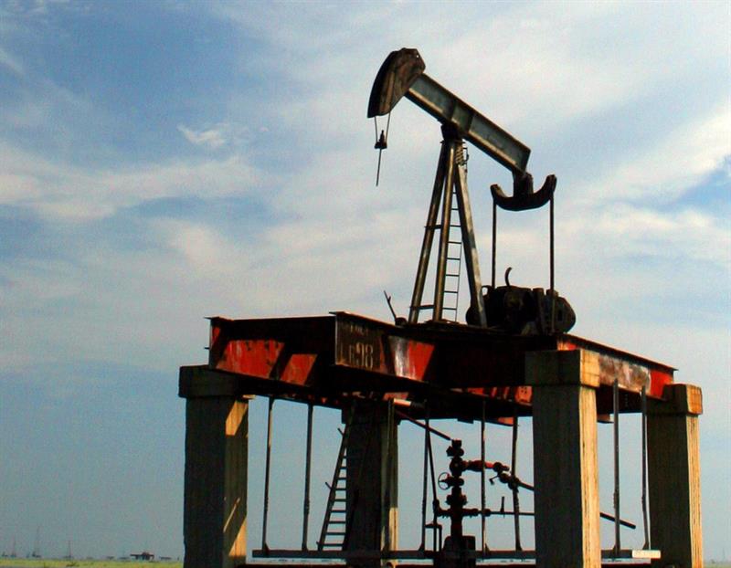  L'olio del Texas si apre con un calo del 0,37% a $ 56,55