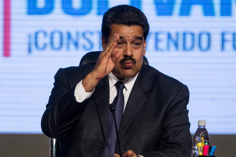  Maduro annuncia l'ispezione di oltre 11.000 negozi "contro la speculazione"