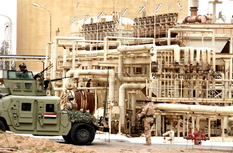  L'Iraq firma un accordo preliminare con l'Iran per esportare l'olio di Kirkuk