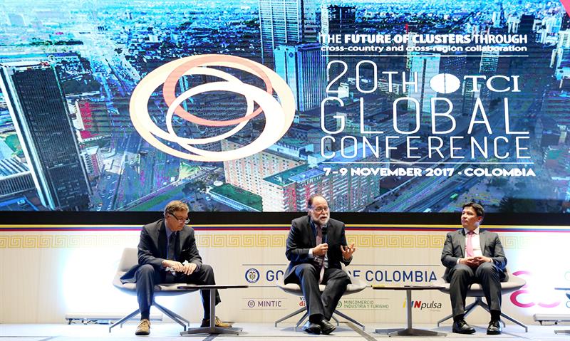  L'esperto afferma che lo sviluppo dei cluster Ã¨ una sfida per l'America Latina