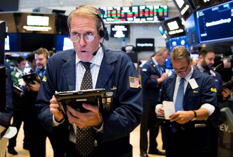  Wall Street apre superiore e il Dow Jones avanza dello 0,03%