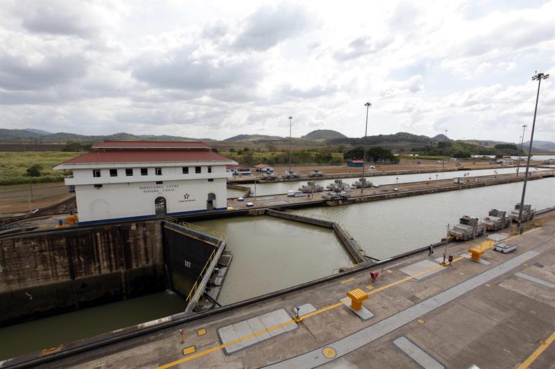  Un lavoratore del Canale di Panama muore dopo aver subito un incidente nelle serrature