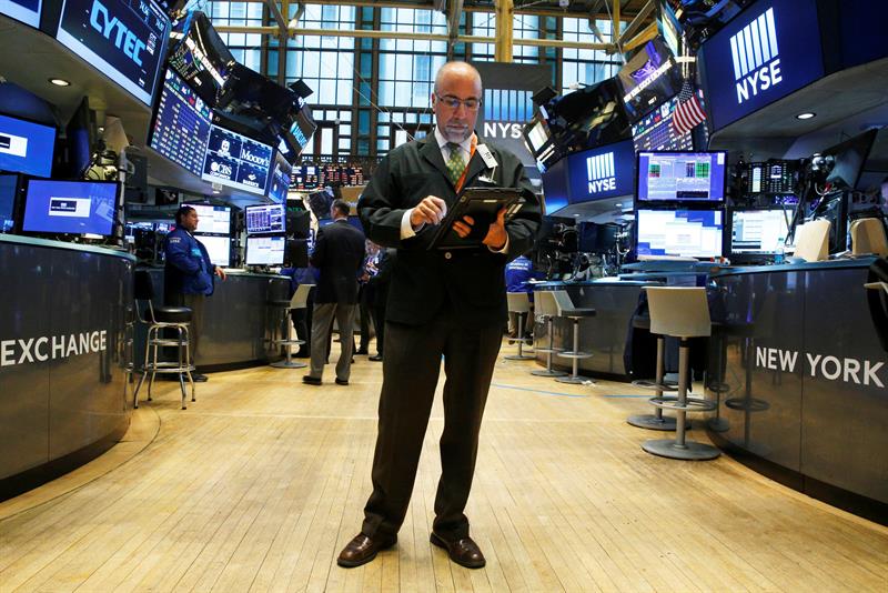  Wall Street si apre con guadagni e il Dow Jones sale dello 0,48%
