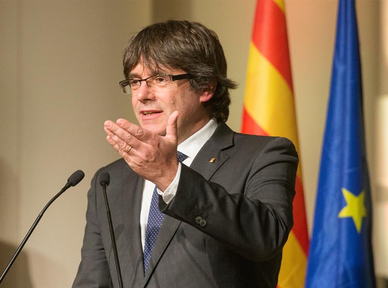  Puigdemont accusa lo Stato di aver "condannato" la candidatura all'EMA